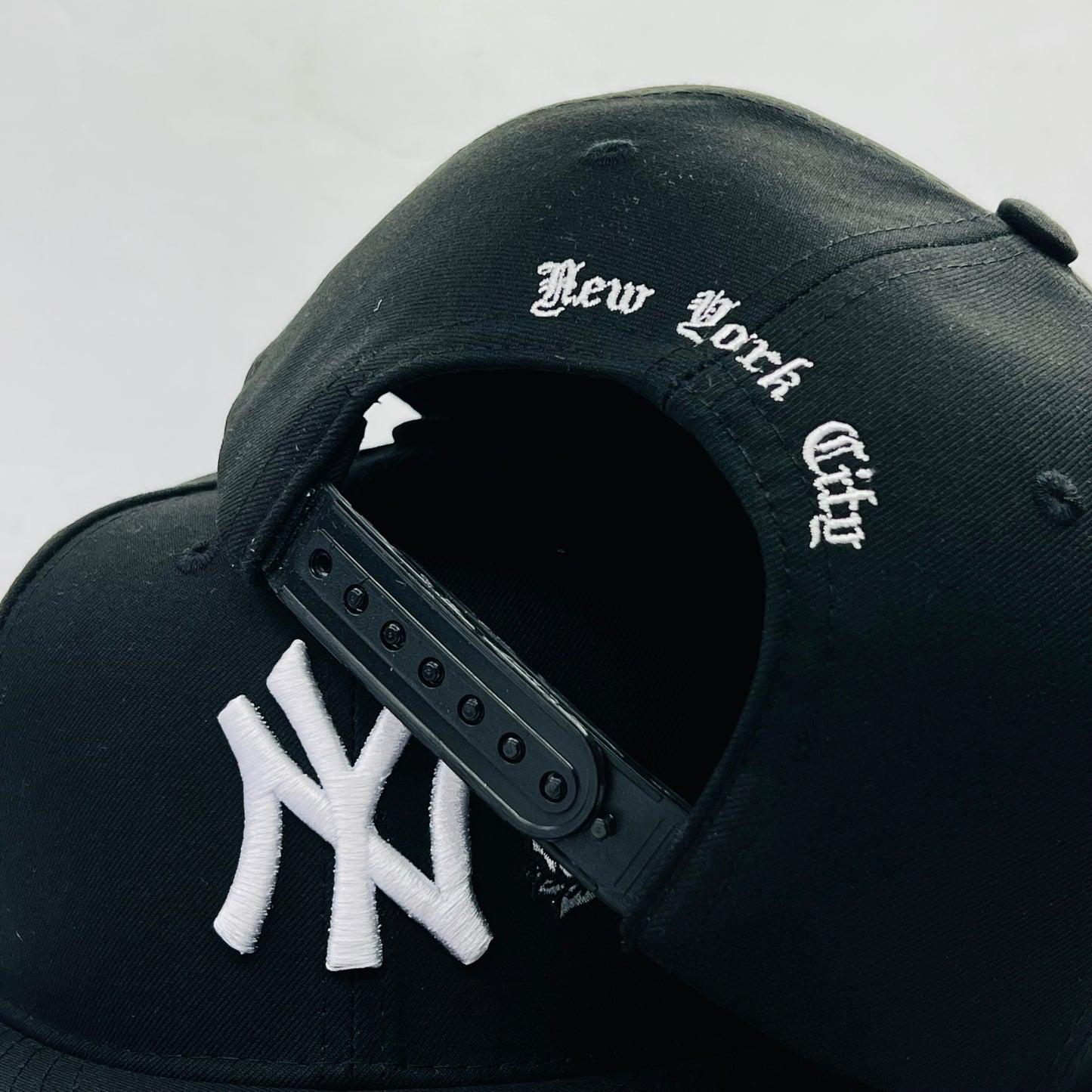 RIVAL 2025.5 NY City Black