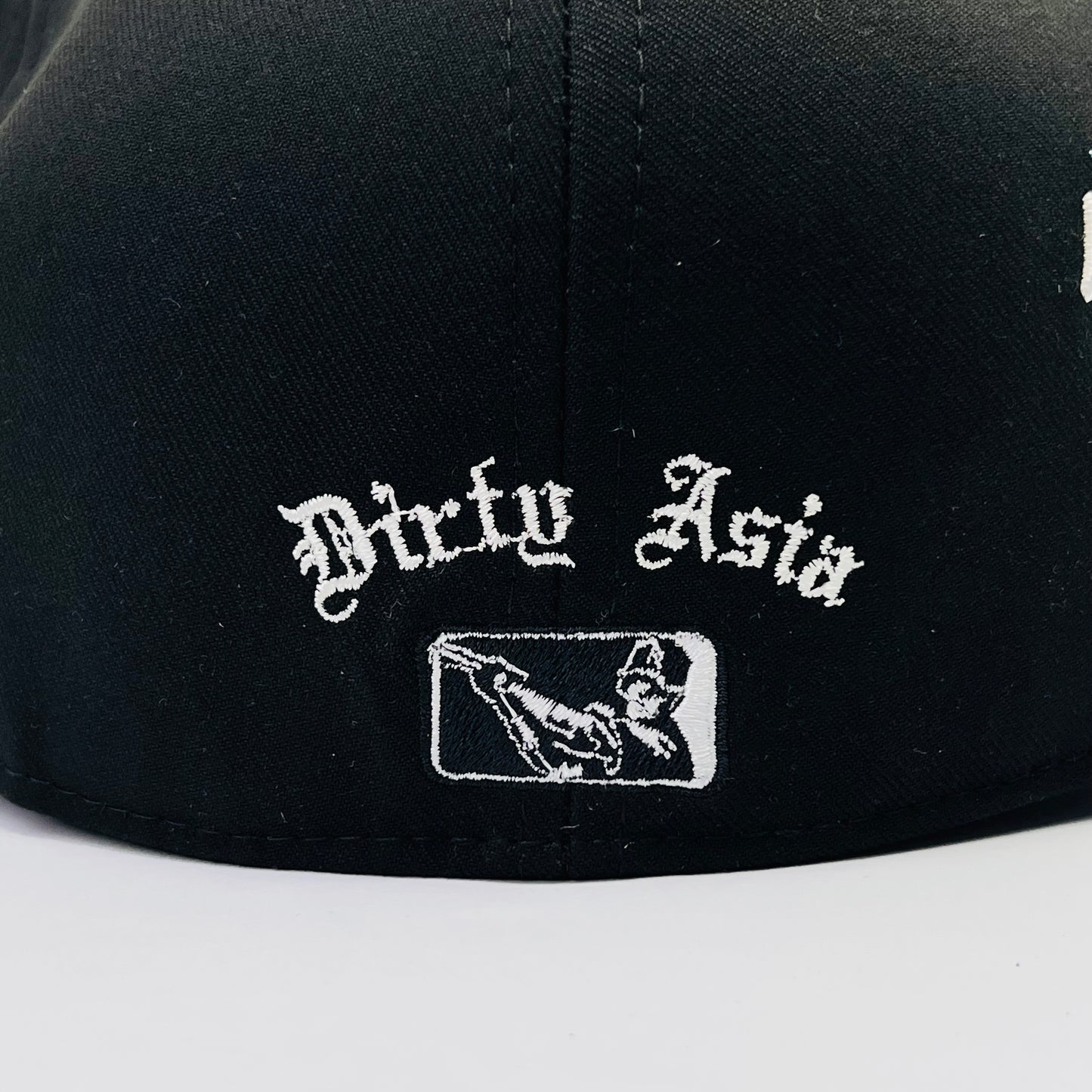 RIVAL 2025.11 Red Demon